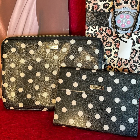 kate spade Accessories - KATE SPADE LAPTOP IPAD CASE BAG & IPAD TABLET KEYBOARD EBOOK READER CASE BLACK